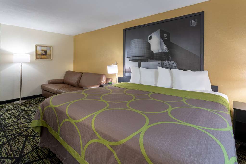 Super 8 By Wyndham Wooster - photo 20