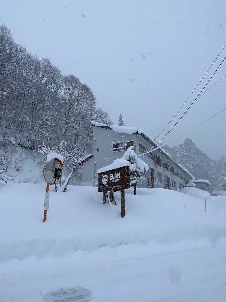 Elan Hotel Lake Nojiri in Nagano, Japan