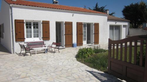 Location La Brée les Bains 15 personnes - carbon neutral hotel in Unknown City