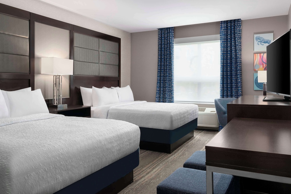 Hampton Inn & Suites Worcester - photo 26