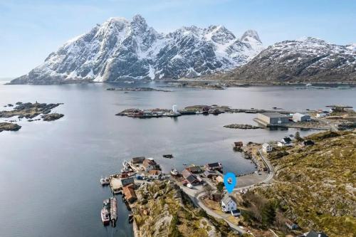 Lofoten Sund Retreat in Unknown City, Norway