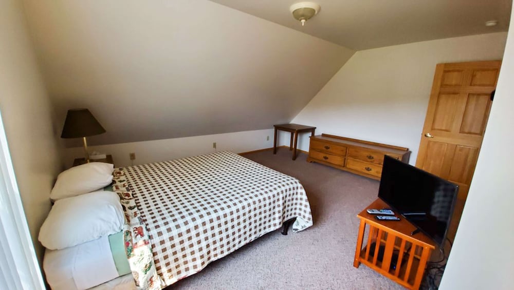 Jasper Ridge Inn Ishpeming - photo 80