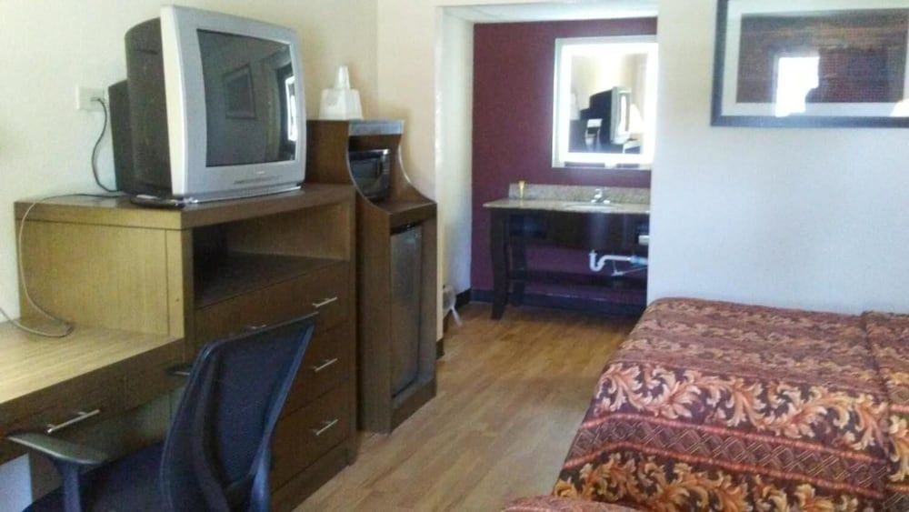 Elite Inn - photo 7