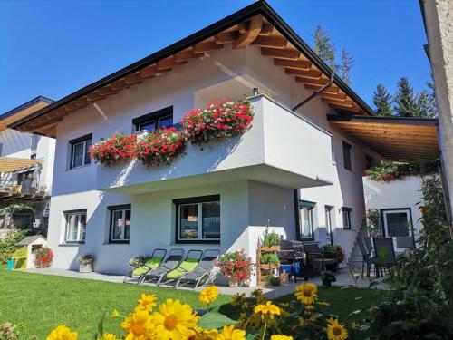 Apart Waldesruh — 4-Star Luxury Hotel in Arzl Im Pitztal, Austria