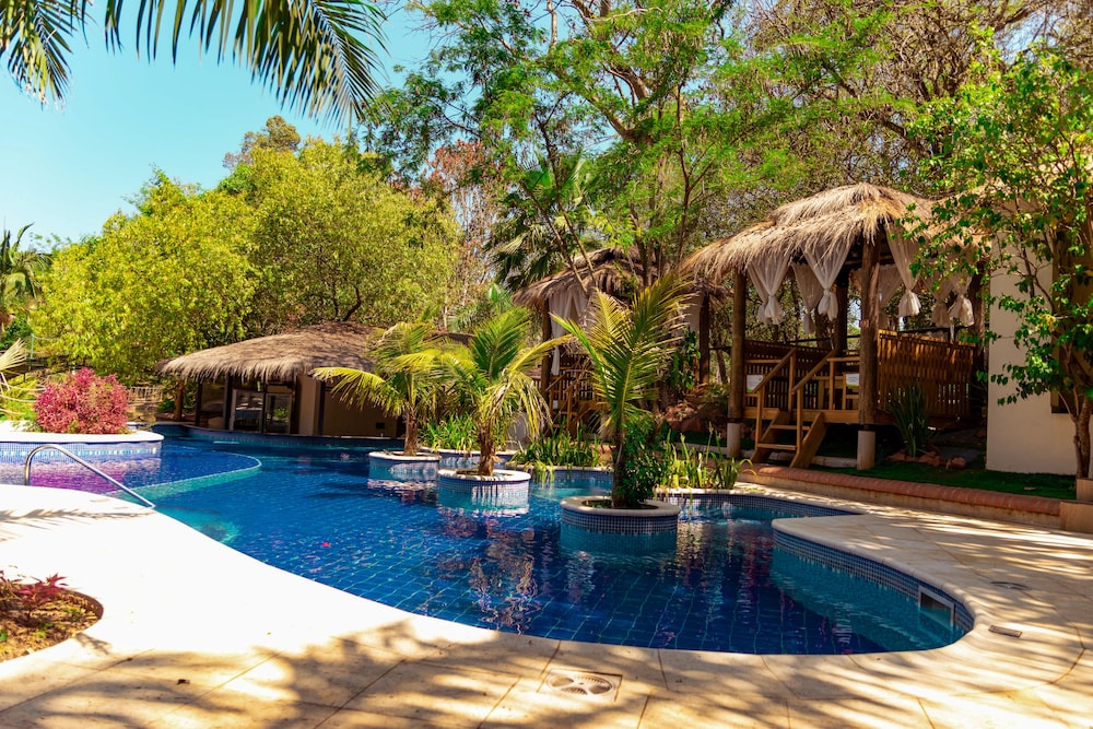 Los Lagos Resort Hotel in Capiata, Paraguay
