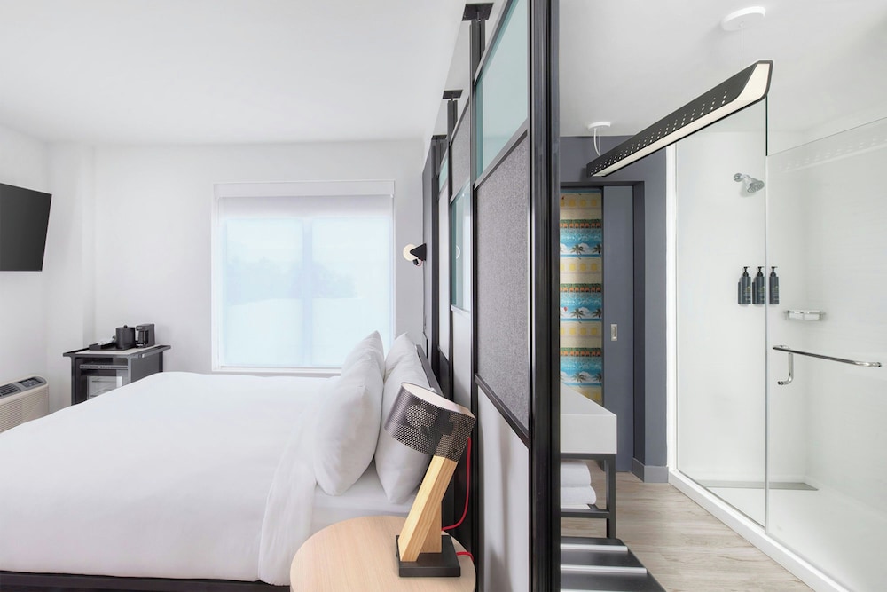 Aloft Fort Lauderdale Airport - photo 22