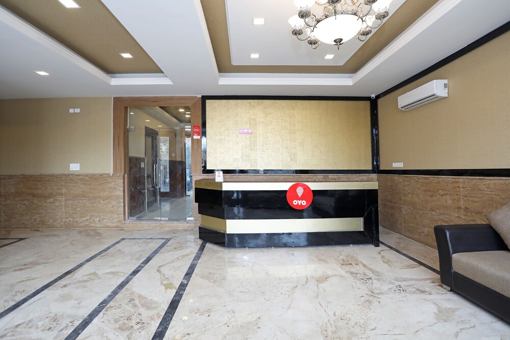 Redisston Hotel By GRB — Noida — photo 3