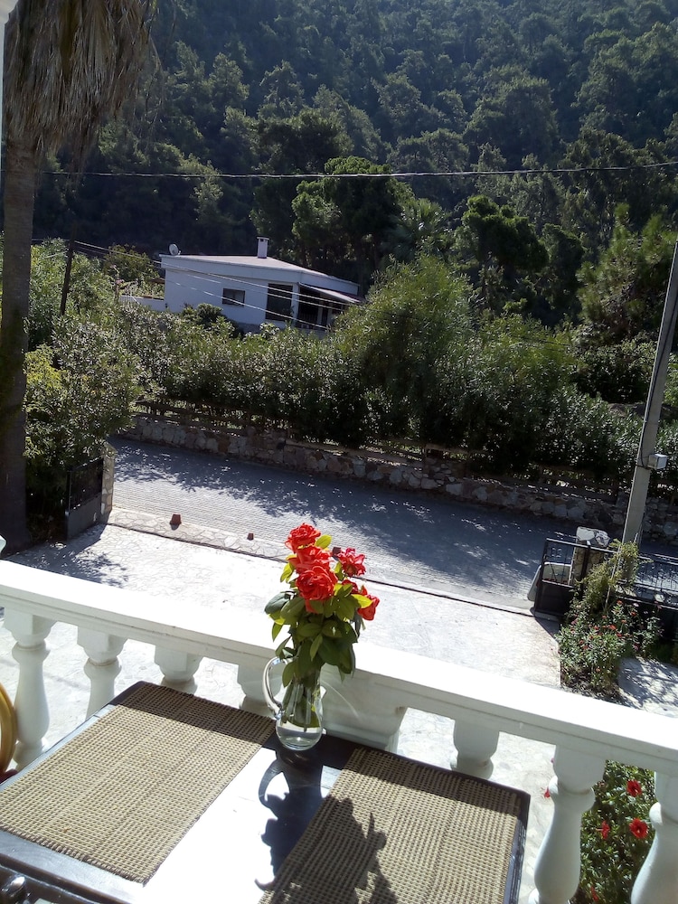 Ela Otel Hisaronu — Marmaris