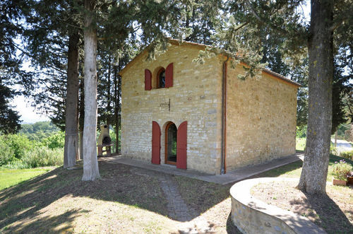 La Chiesina Di Vittorio in San Gimignano, Italy