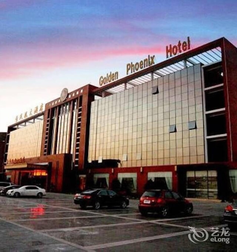 Golden Phoenix Hotel — 4-Star Luxury Hotel in Taizhou, People's Republic of China