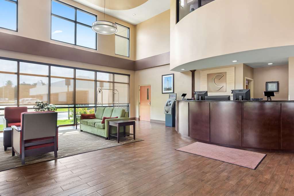 Comfort Suites Gulfport Central - photo 3