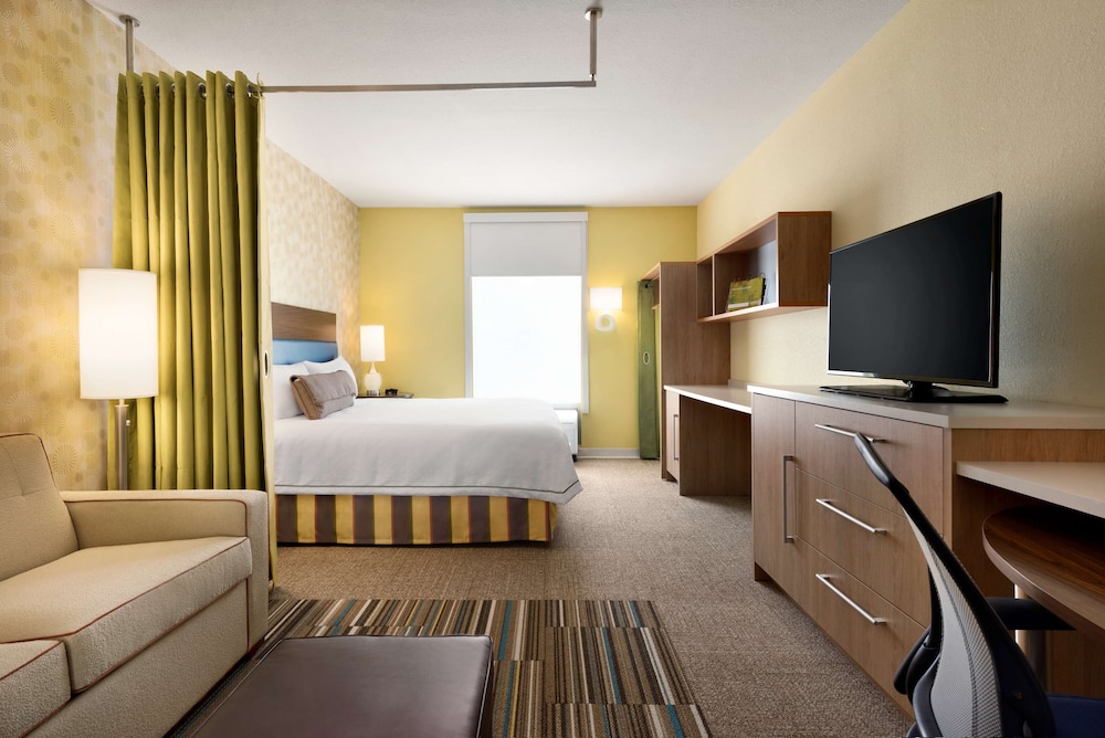 Home2 Suites by Hilton Cleveland Beachwood - photo 14