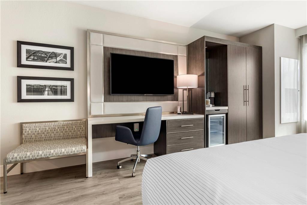 EVEN Hotels Austin Uptown Near The Domain - photo 18