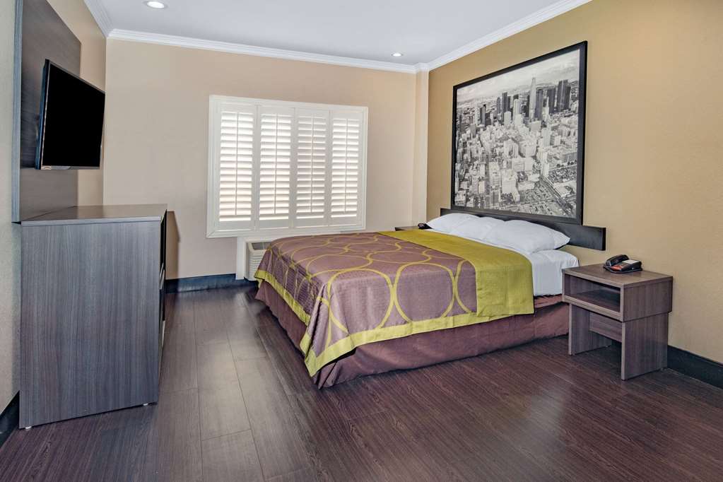 Super 8 by Wyndham North Hollywood - photo 16