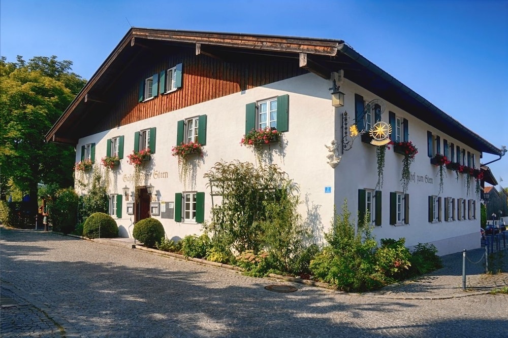 Gasthof zum Stern pet-friendly hotel Seehausen Am Staffelsee