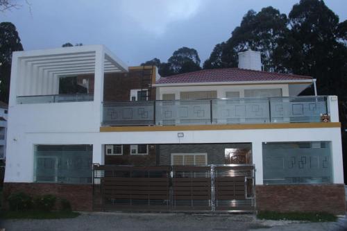 Bison vally view - last minute hotel in Kodaikanal