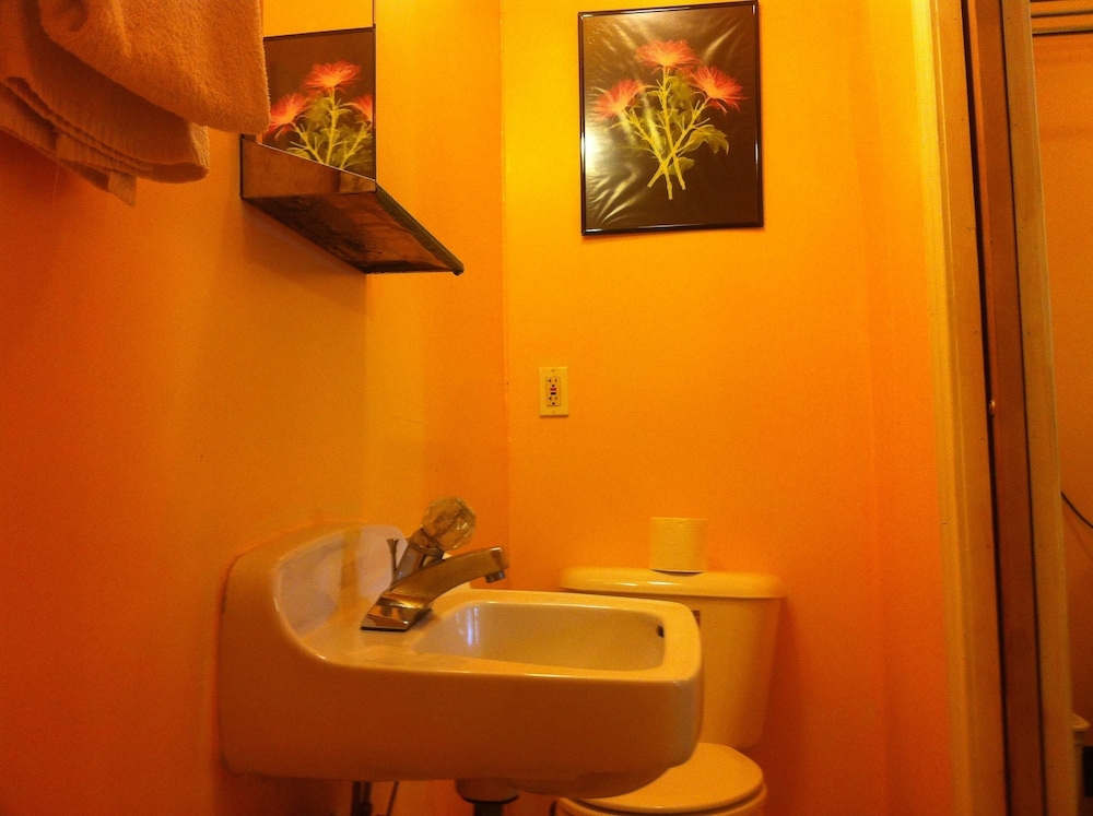 Green Crest Motel - photo 15