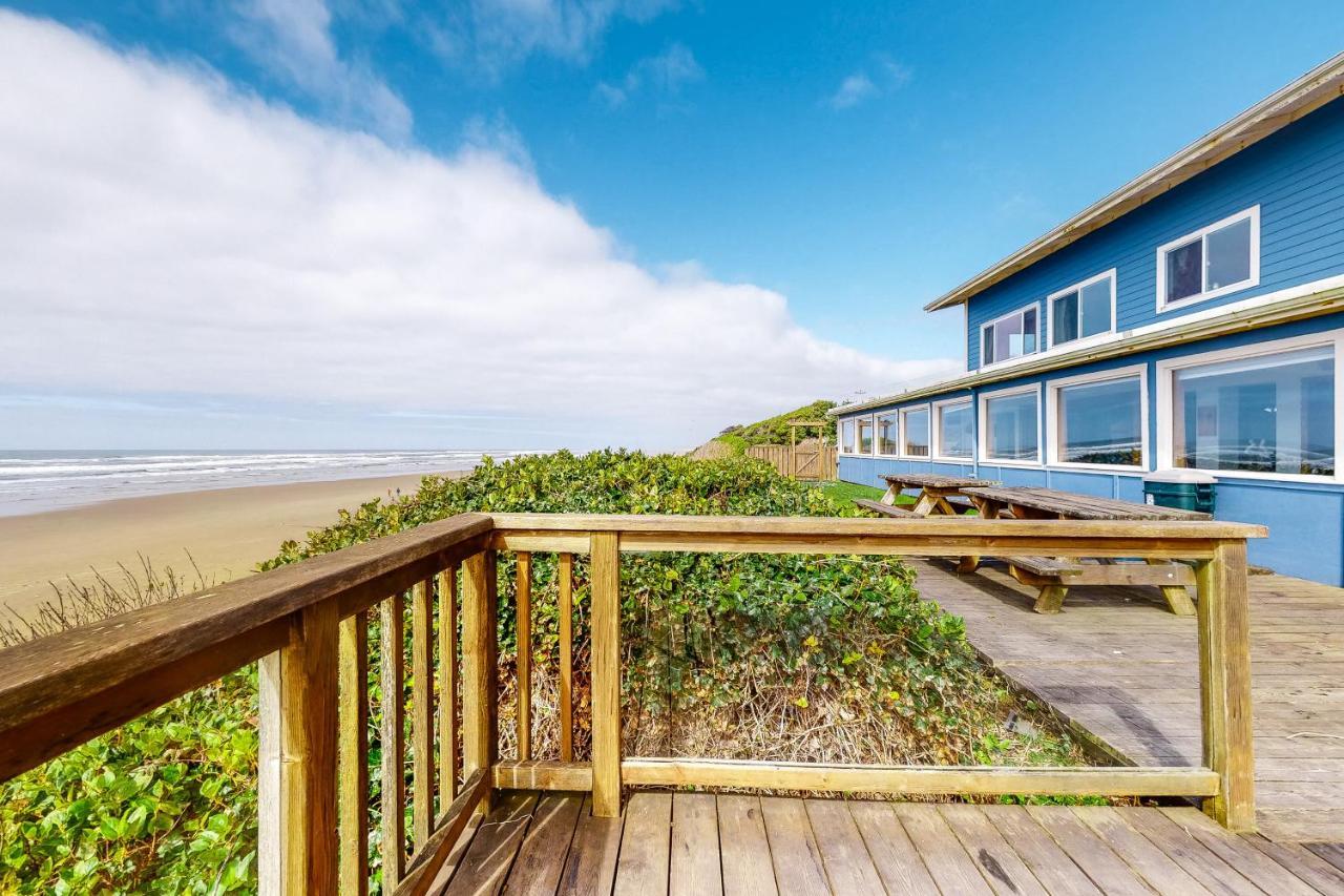 Inn At Sandcastle Beach — Waldport