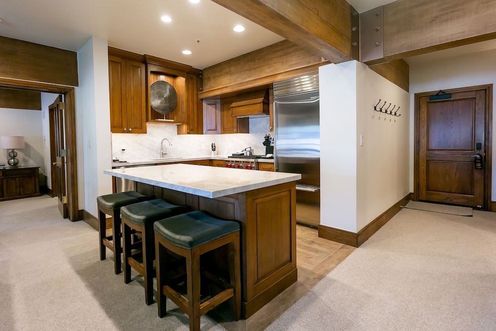 Luxury One Bedroom with Hot Tub 1 Apartment Hotel by RedAwning - photo 6