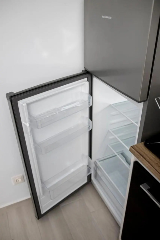 Apartament 2 camere Moghioros Park — 4-Star Luxury Hotel in Bucharest, Romania
