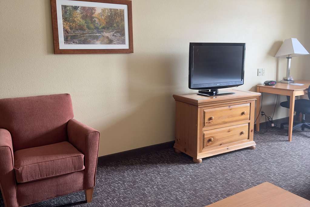 Sleep Inn & Suites near Spirit Mountain - photo 31
