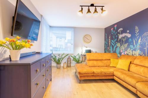 Luxurious House With Garden — 4-Star Luxury Hotel in Perth, United Kingdom