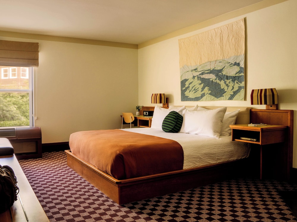 Highlands Inn Lodge - photo 13