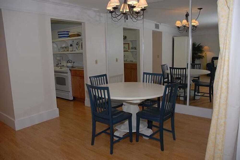 864 Ketch Court at The Sea Pines Resort - photo 7