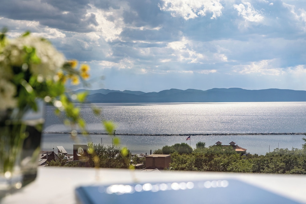 Hotel Champlain Burlington Curio Collection by Hilton - photo 8