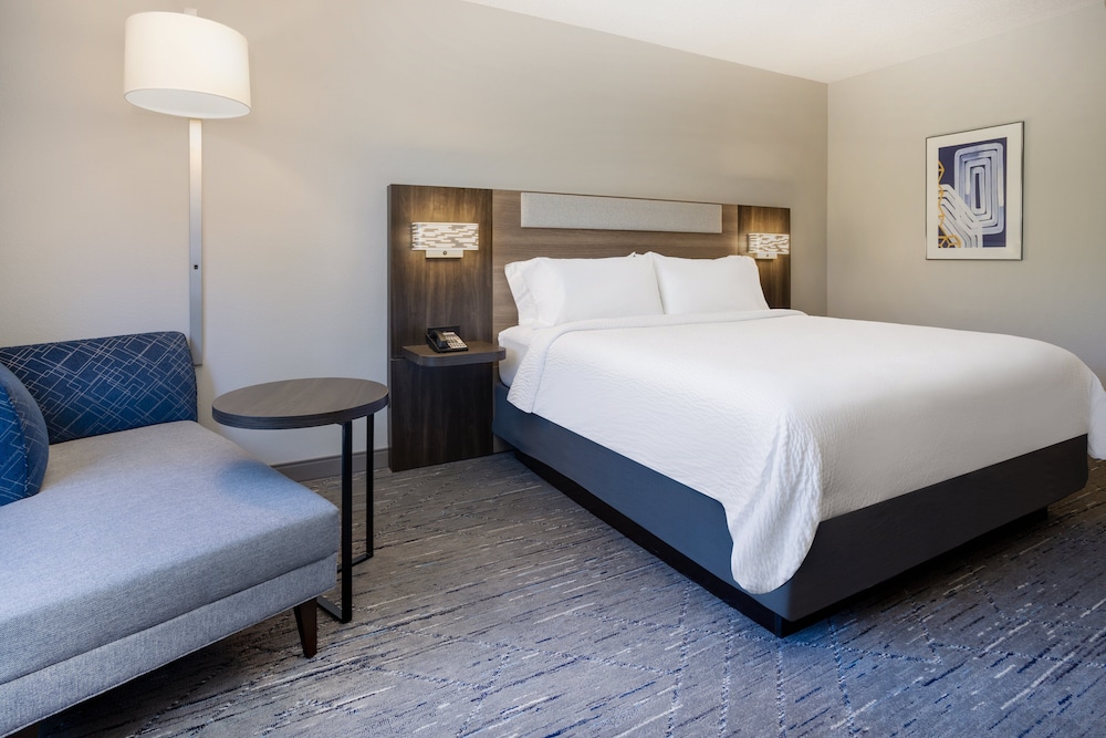Holiday Inn Express Hotel & Suites New Tampa I 75 by IHG - photo 12