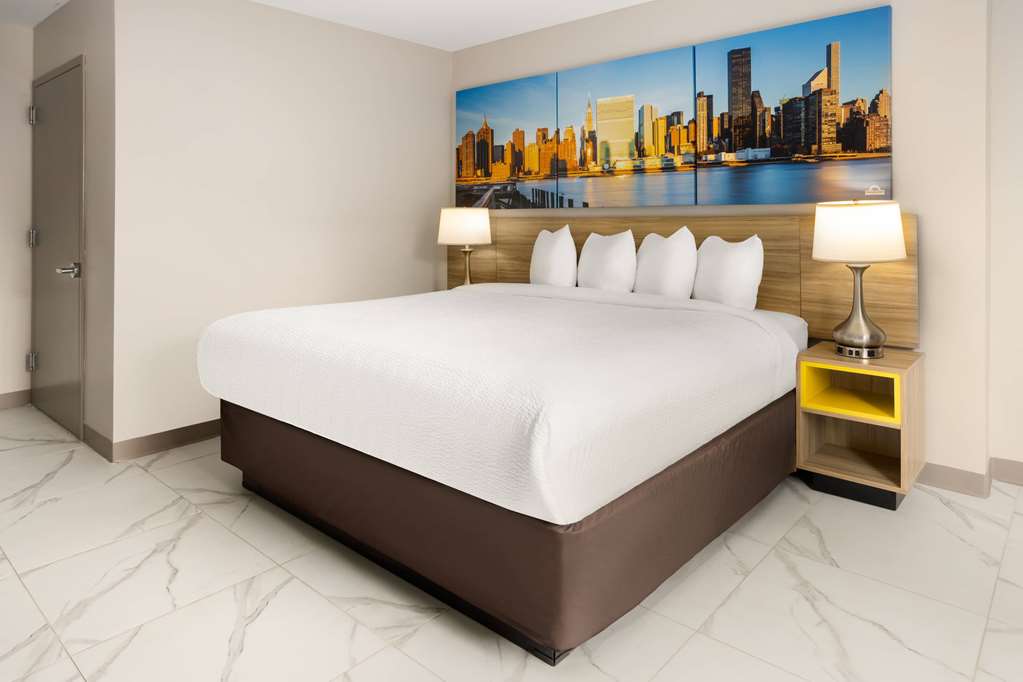 Days Inn by Wyndham Staten Island - photo 15