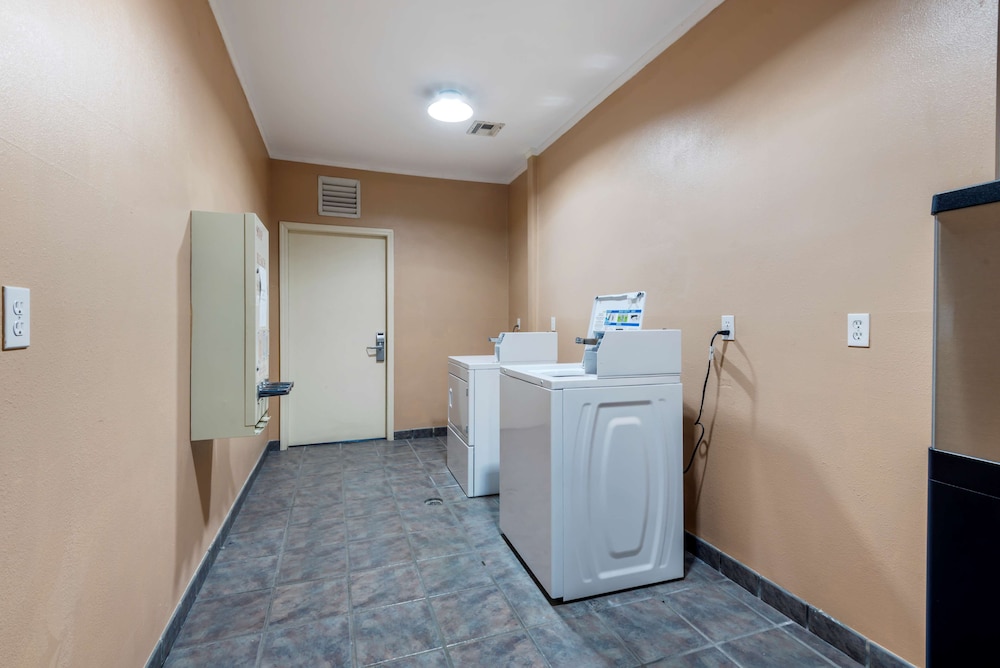 Turquoise Inn & Suites - photo 34