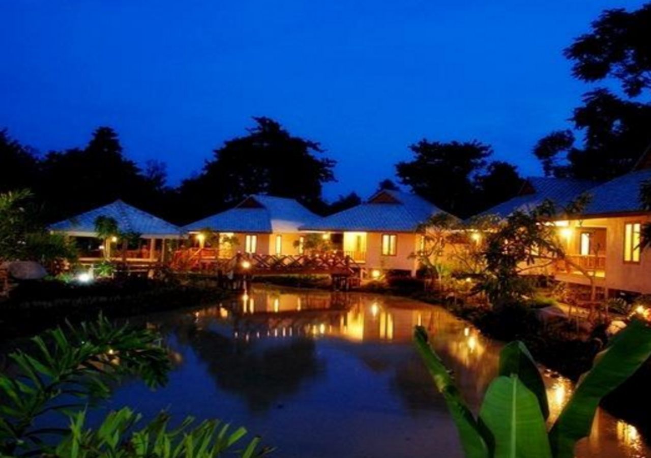 Pai Herbs Resort - carbon neutral hotel in Pai