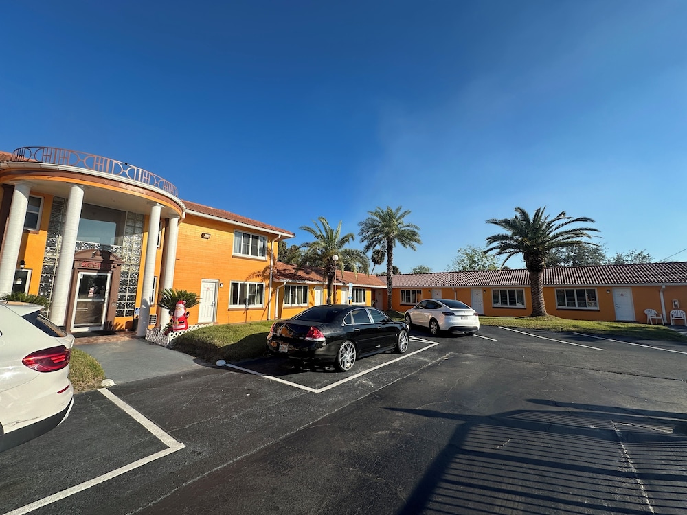 Super Inn By Oyo Daytona Beach Near Airport - photo 3