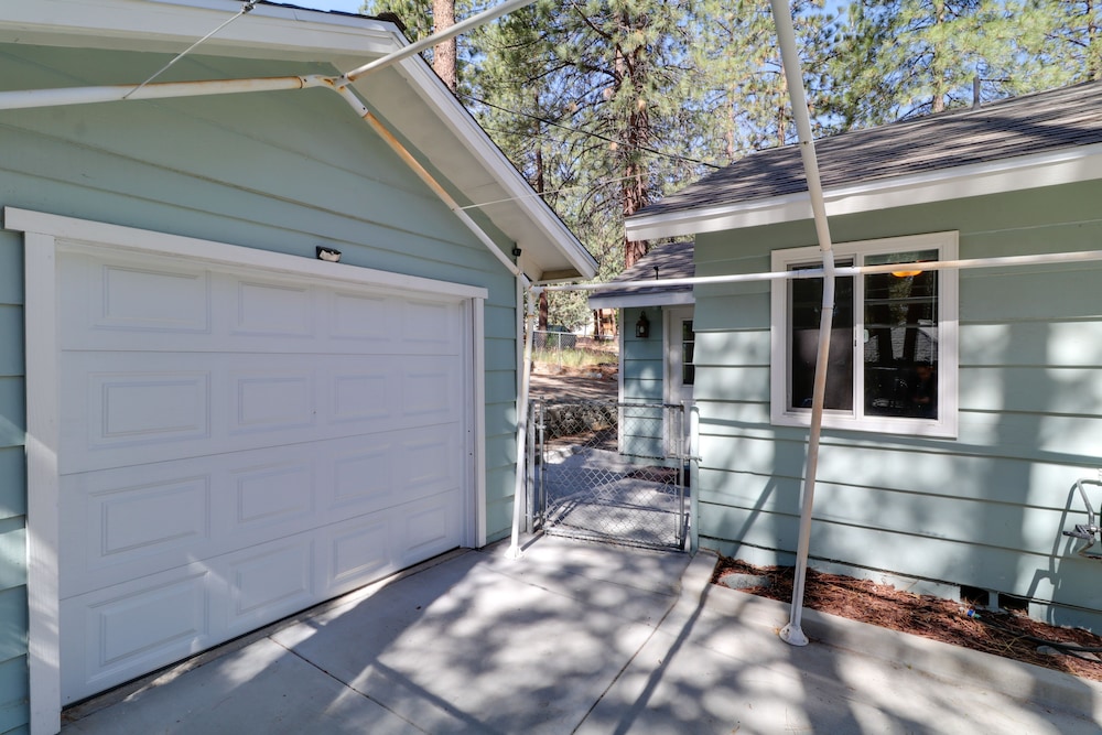 Wrightwood Cabin 4 Mi to Mtn High Resort - photo 15