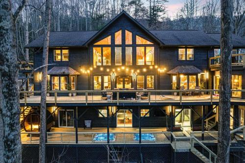 7k sq ft Mountain Estate The Most Epic Experience in Asheville, United States