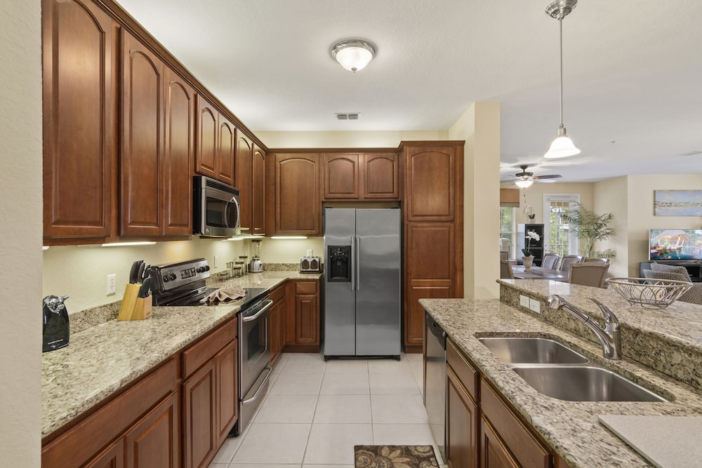 Vista Cay by Orlando Resort Rentals on Universal Boulevard - photo 44