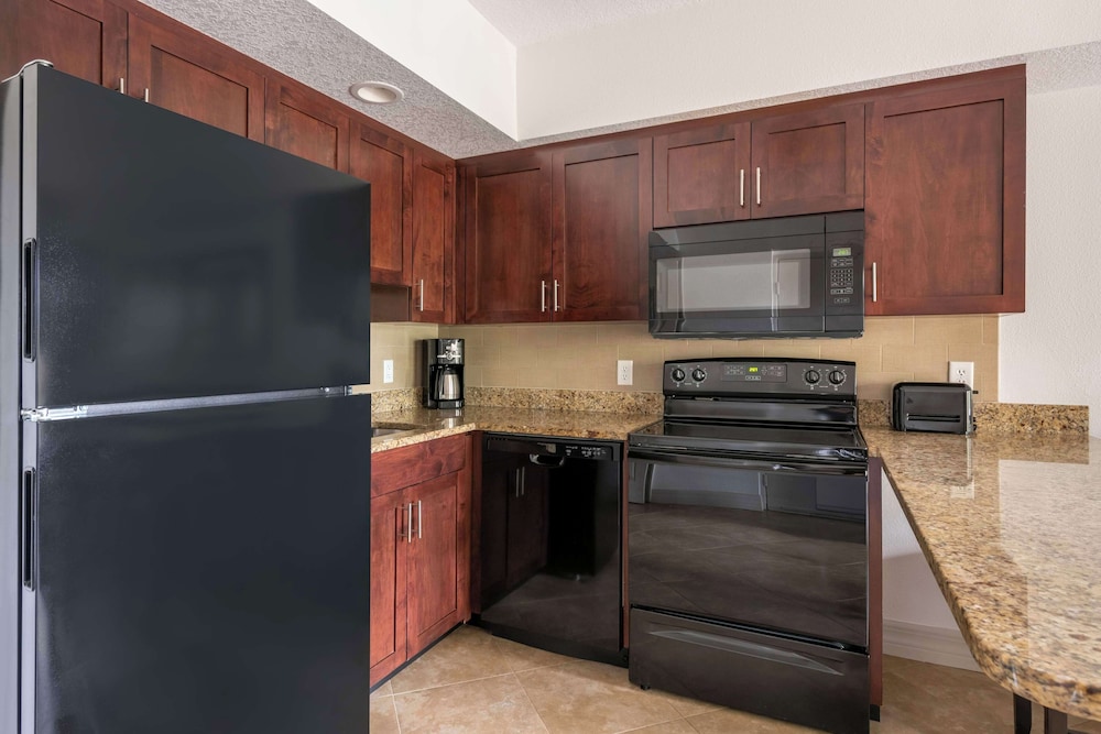 Hilton Vacation Club Aqua Sol Orlando West - photo 25