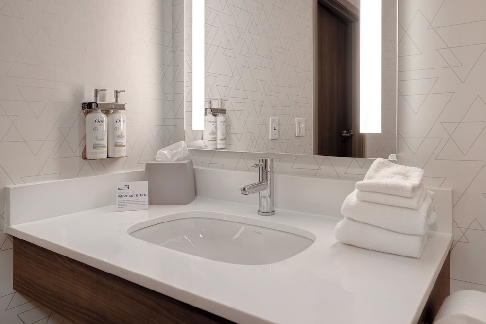 Holiday Inn Express & Suites Moab by IHG - photo 35