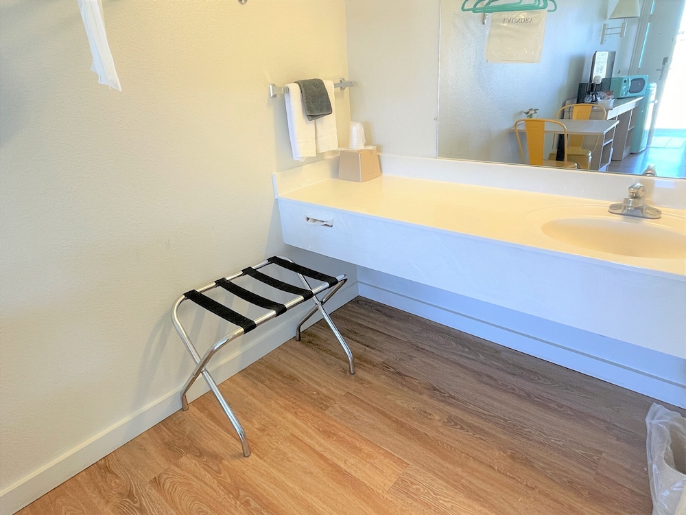 LuLu Hotel Silver City - photo 48
