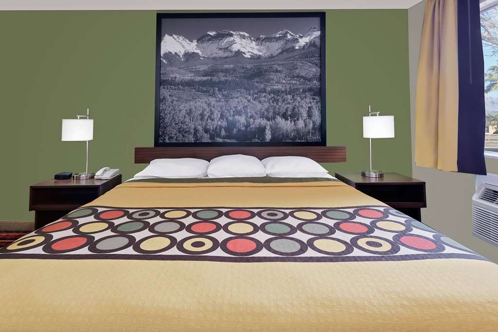 Super 8 by Wyndham Denver Central - photo 9