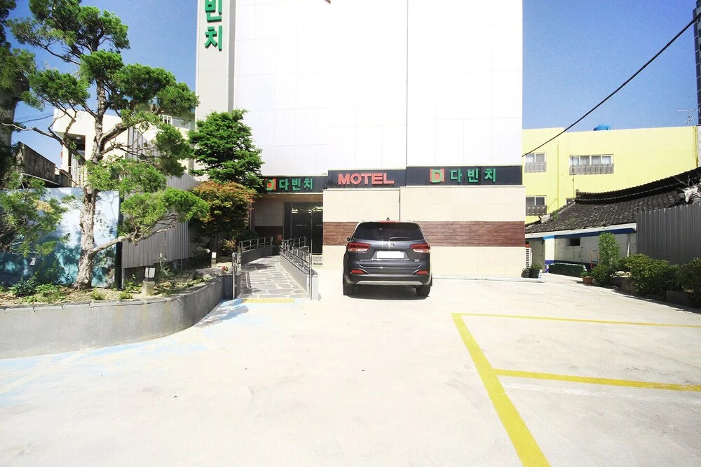 Namwon da Vinci in Nangen, South Korea