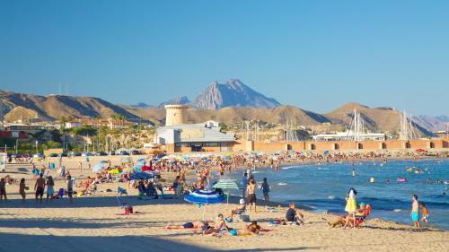 Sunny Duplex in front of Campello beach — hotel in El Campello