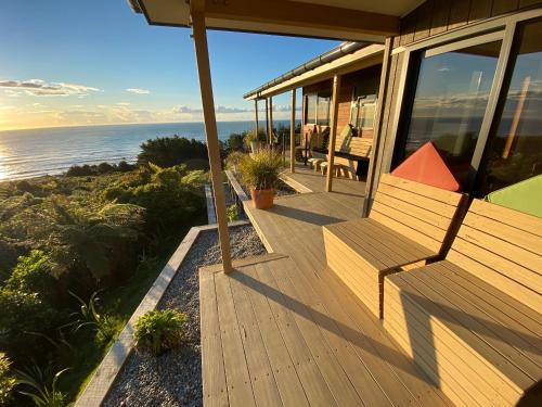 Tasman Sea Retreat — Unknown City — photo 2