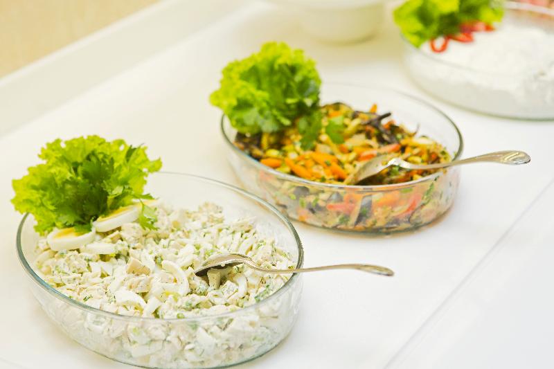 מזון ומשקאות