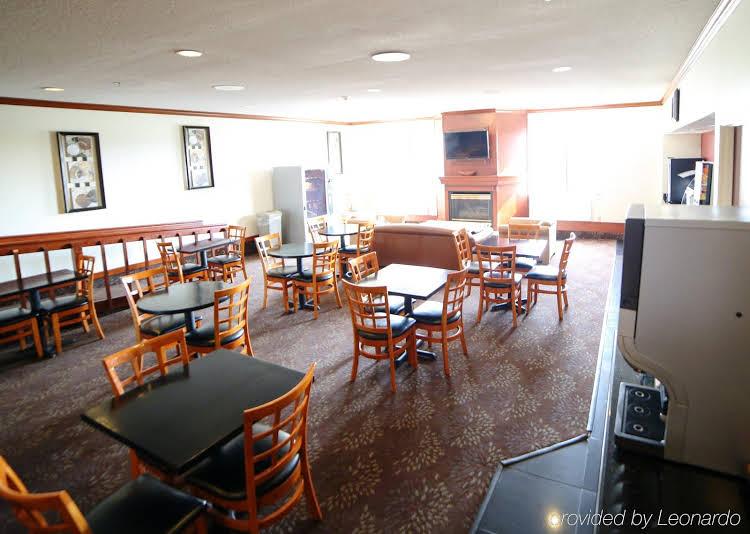 Apar Inn & Suites - photo 17