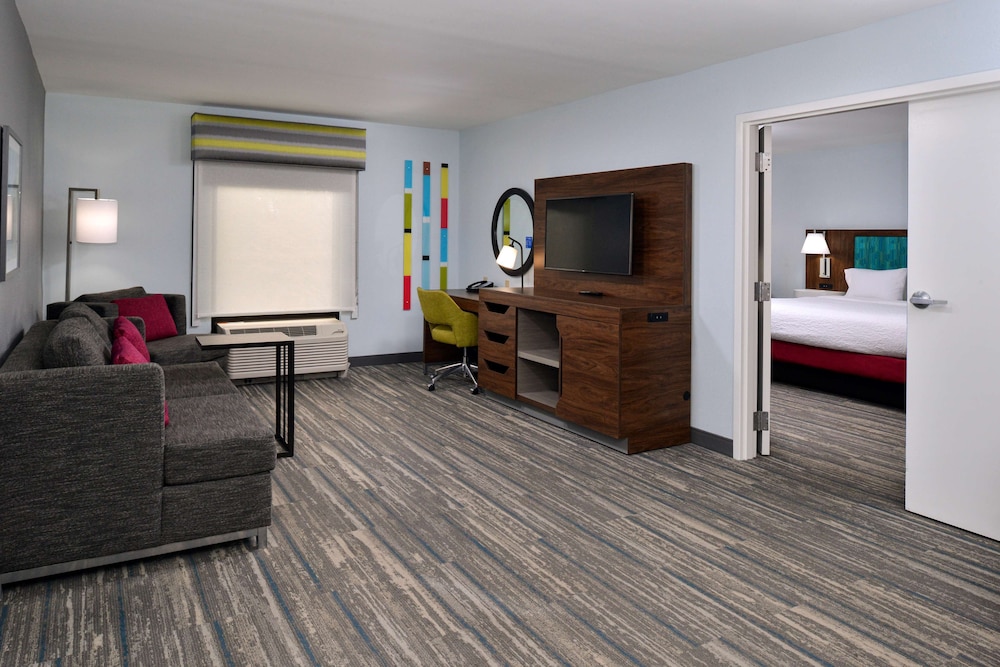 Hampton Inn Panama City Beach - photo 16