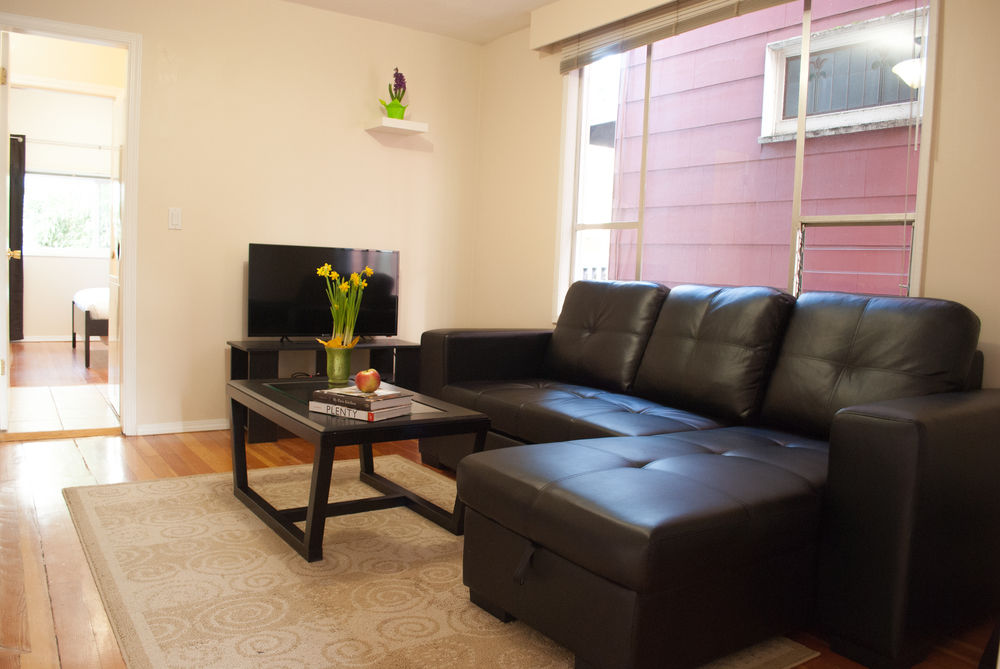 Charming 2Br in Kitsilano by Sonder in Vancouver, Canada