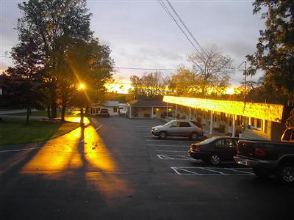 All Seasons Inn Corp - photo 18