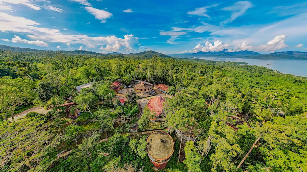 Atremaru Jungle Retreat in Puerto Princesa, Philippines